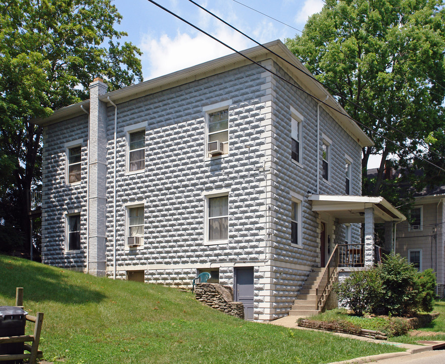 61 Brentwood Pl in Fort Thomas, KY - Building Photo