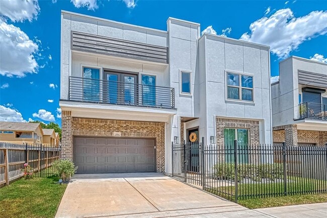 1806 Schweikhardt St in Houston, TX - Building Photo - Building Photo