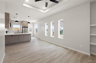 9206 N 56th Ln in McAllen, TX - Building Photo - Building Photo