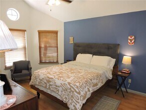 1415 Laurel Glen Blvd in Leander, TX - Building Photo - Building Photo