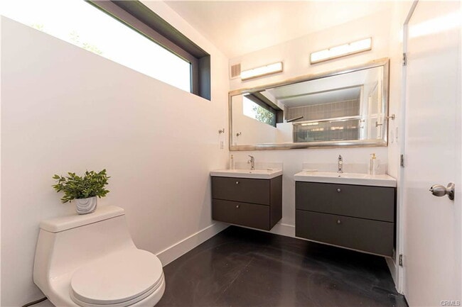 7503 Linley Ln in Los Angeles, CA - Building Photo - Building Photo