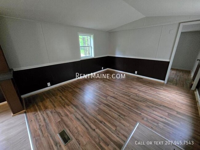 58 Sweet Fern Dr in Greenbush, ME - Foto de edificio - Building Photo