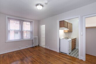 Rocksboro Apartments in Washington, DC - Foto de edificio - Building Photo