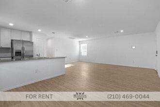 13551 Barton Cv in San Antonio, TX - Building Photo - Building Photo