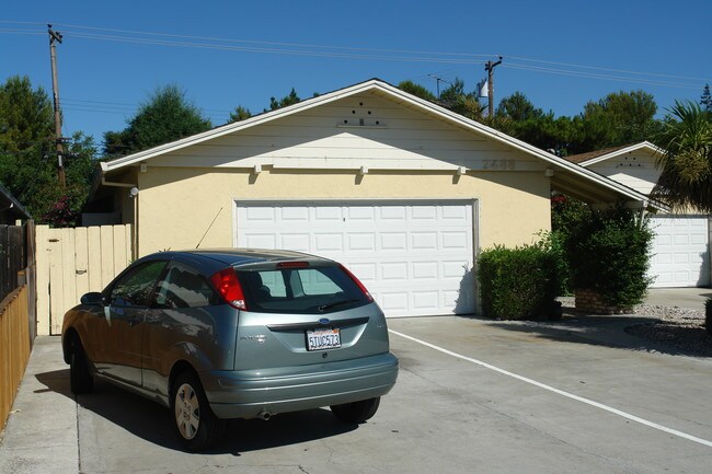 2488 Karen Dr in Santa Clara, CA - Building Photo - Building Photo