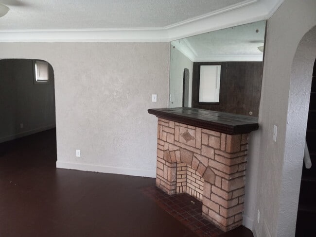 17162 Bradford Ave in Detroit, MI - Building Photo - Building Photo