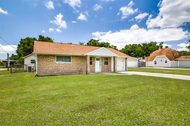 property at 908 Redberry Hill St