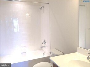27 Franklin Cir in Somerdale, NJ - Building Photo - Building Photo