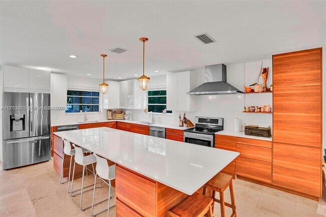 property at 1850 NE 118th Rd