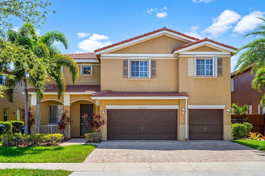 20530 NW 12th Ct in Miami Gardens, FL - Building Photo
