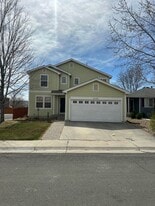 16498 E Phillips Pl in Englewood, CO - Building Photo
