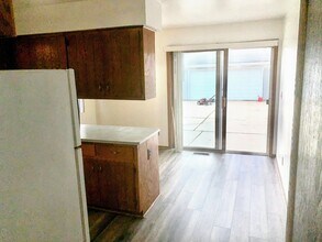 6169 S Barland Ave in Cudahy, WI - Building Photo - Building Photo