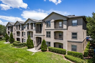 The Quarters in Lady Lake, FL - Building Photo - Primary Photo