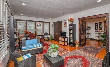 3815 Winding Way, Unit A in Cincinnati, OH - Foto de edificio - Building Photo