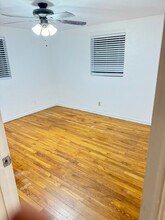 6982 Burrell Ln in Pensacola, FL - Foto de edificio - Building Photo