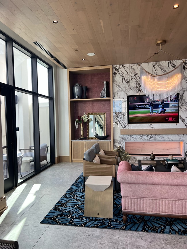 930 Commerce St in Nashville, TN - Building Photo - Building Photo