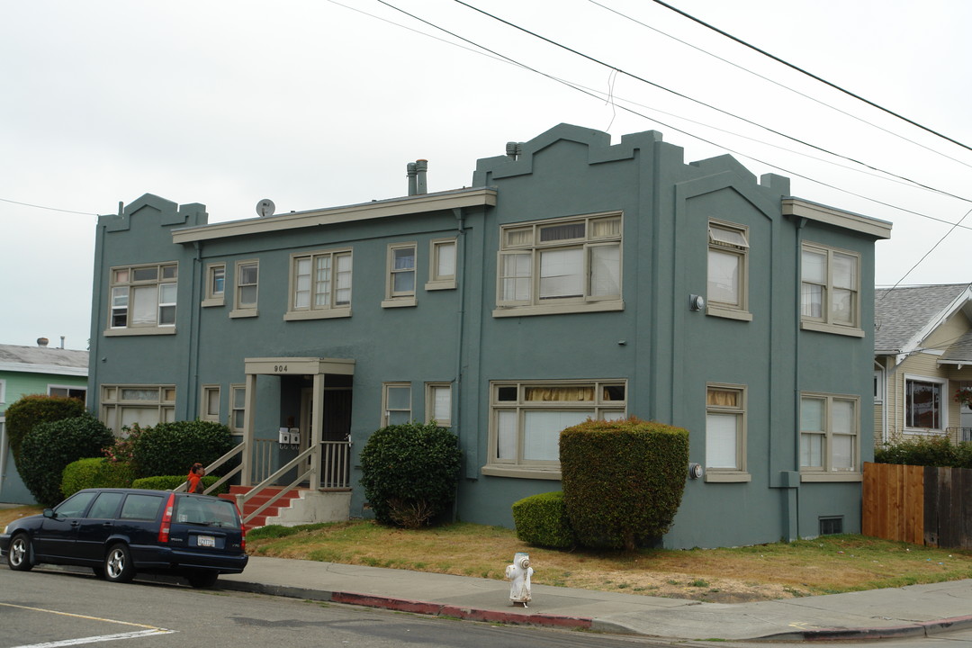 904 39th St in Oakland, CA - Foto de edificio