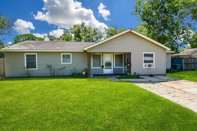 property at 8401 Montridge Dr
