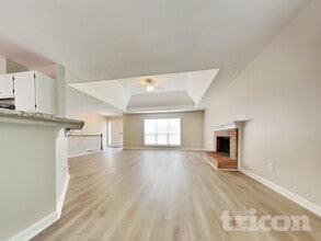 2114 Lindley Ln in Kennesaw, GA - Building Photo - Building Photo