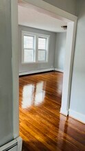 33 Francis St in Everett, MA - Building Photo - Building Photo