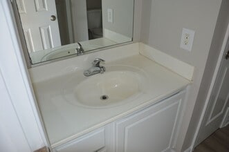 11235 Torrie Way in Bealeton, VA - Building Photo - Building Photo