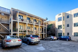 Garden Court in Berkeley, CA - Foto de edificio - Building Photo