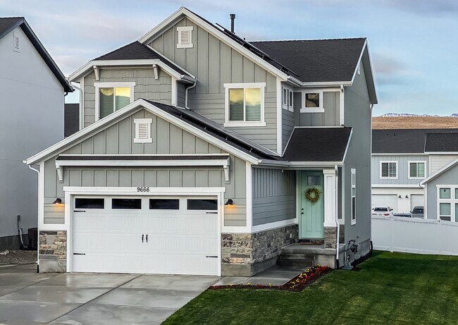 property at 9666 N Red Bridge St