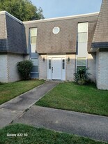 431 Bechtel Blvd in Ocean Springs, MS - Building Photo