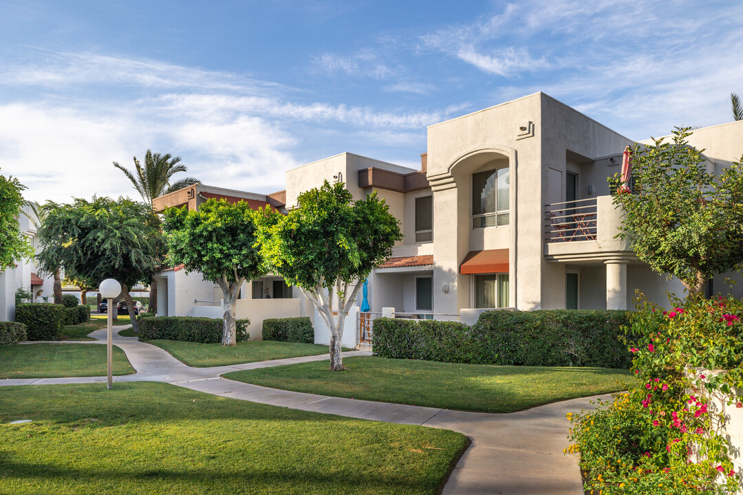 La Palme in Palm Springs, CA - Building Photo