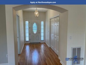 927 Mountain View Dr in Medford, OR - Building Photo - Building Photo