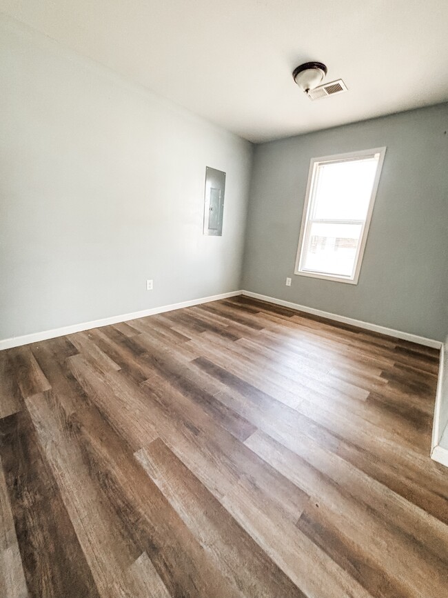 417 Hall Alley in Covington, TN - Building Photo - Building Photo
