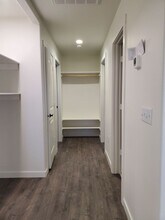 1125 W Ivy Ave in Moses Lake, WA - Building Photo - Building Photo