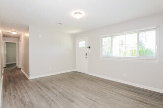 17 Gerry Ct in Beech Grove, IN - Building Photo - Building Photo