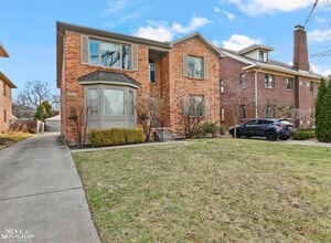 904 Trombley Rd in Grosse Pointe Park, MI - Building Photo - Building Photo