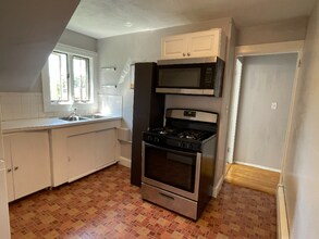 50 High St in Mansfield, MA - Building Photo - Building Photo