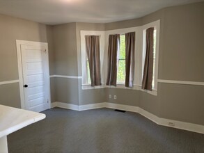 900 Milton Rd in Joanna, SC - Building Photo - Building Photo