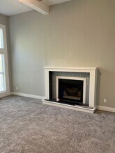 4904 NW Barry Rd in Kansas City, MO - Building Photo - Building Photo