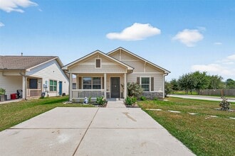 1202 Cedar Creek Drive in Conroe, TX - Building Photo - Building Photo