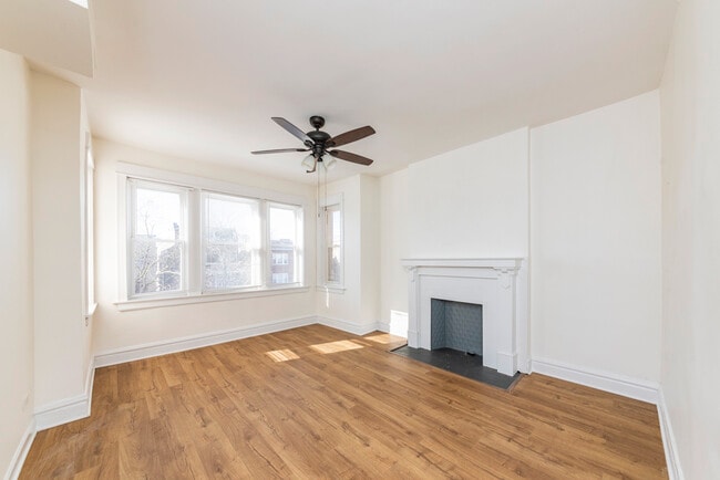 4737 N St Louis Ave in Chicago, IL - Building Photo - Building Photo