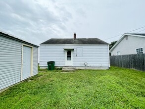2320 Plum St in New Castle, IN - Building Photo - Building Photo