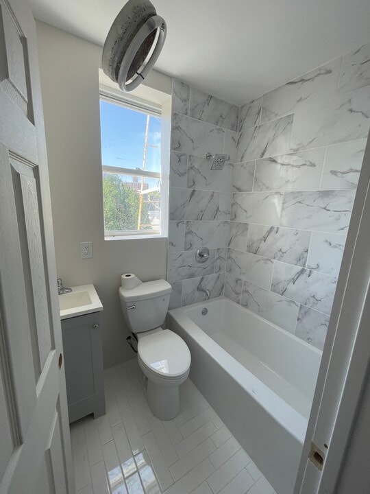 2745 Holland Ave in Bronx, NY - Building Photo