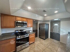 10751 Woodward Ave in Los Angeles, CA - Building Photo - Building Photo