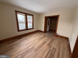 1403 Rancocas Rd in Burlington, NJ - Building Photo