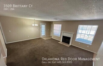3509 Brittany Ct in Moore, OK - Building Photo - Building Photo