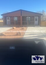 632-634 Edna Ln in Pueblo, CO - Foto de edificio - Building Photo