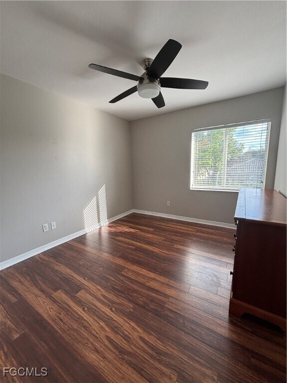 9450 Silver Pine Loop in Ft. Myers, FL - Building Photo - Building Photo