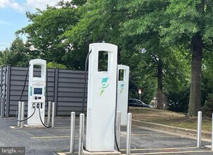 3949 El Soneta Pl, Unit #18 in Alexandria, VA - Foto de edificio - Building Photo