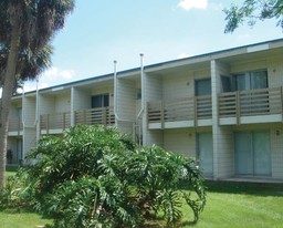 Cinnamon Cove Apartments