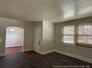 282 N Windsor Dr in Fayetteville, NC - Building Photo - Building Photo