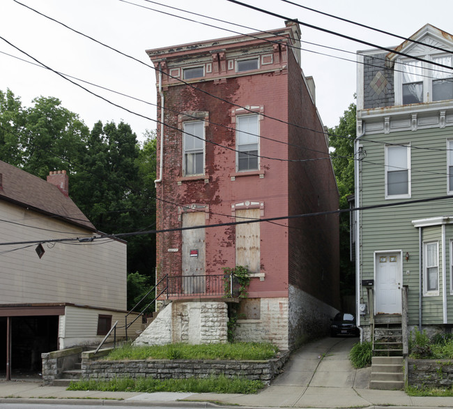 1727 Westwood Ave in Cincinnati, OH - Building Photo - Building Photo